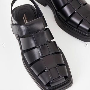 Vagabond Eyra Fisherman Sandals